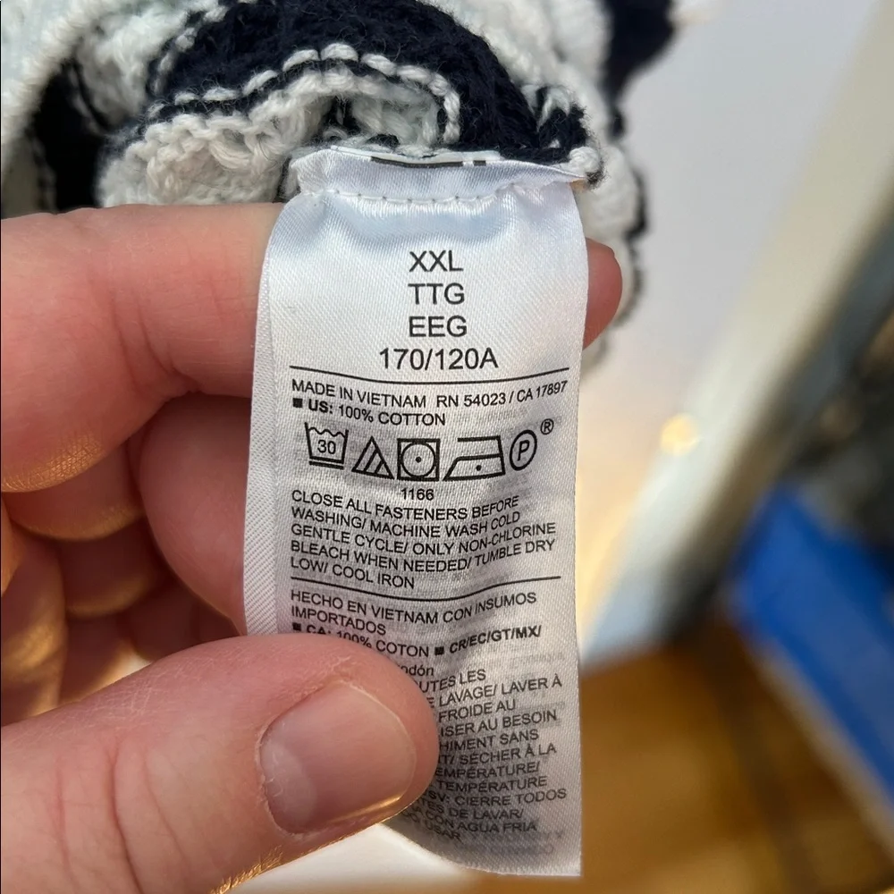 Old Navy Button-Down Crochet Sweater Navy Stripes size XXL - Picture 4 of 9